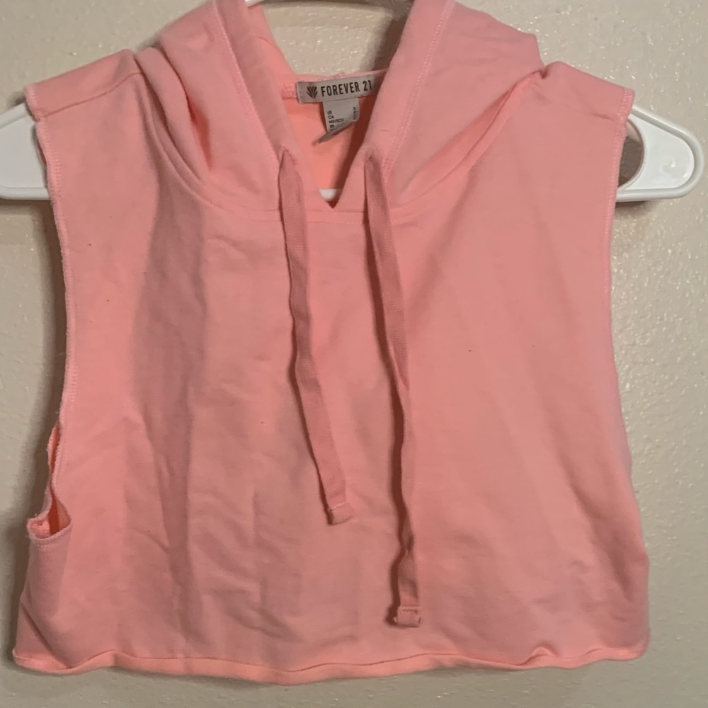 Forever 21 cropped muscle hoodie (bundle)
